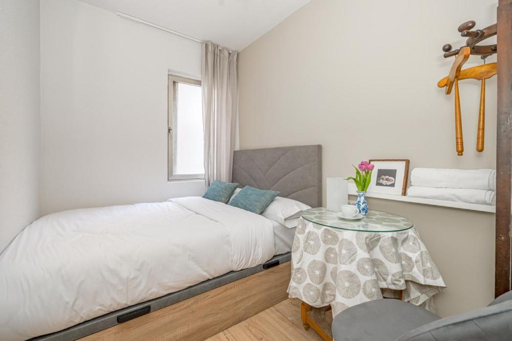 Madrid Rio Rooms Luaran gambar
